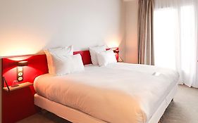 Best Western 11Bauer Paris Saint-Ouen